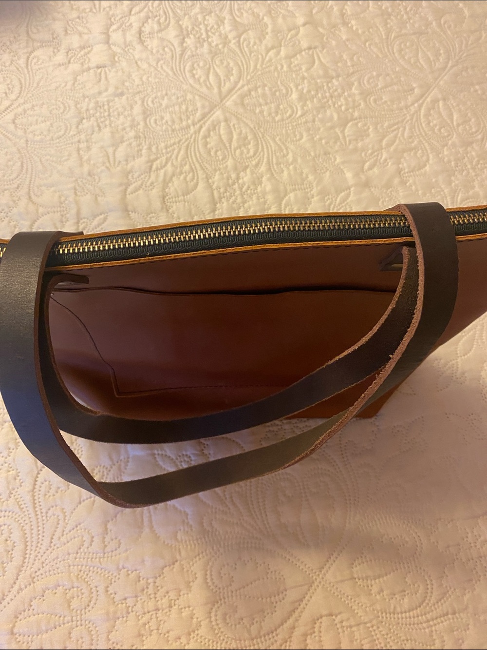 Portland Leather Goods Tote. - Picture 9 of 9